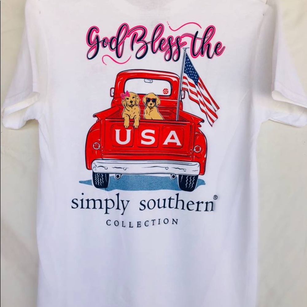 🇺🇸 Simply Southern T-Shirt